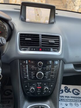 
									OPEL MERIVA CC 1.4 TURBO 120CV GPL DI SERIE COSMO full								