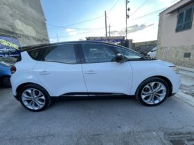 
									RENAULT SCENIC CC 1.5 DCI 110 CV SPORT EDITION full								