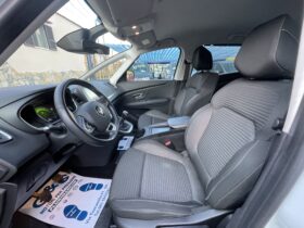 
									RENAULT SCENIC CC 1.5 DCI 110 CV SPORT EDITION full								