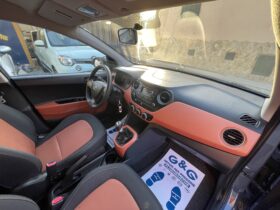 
									HYUNDAI I10 CC 1.0 KM 70000 full								