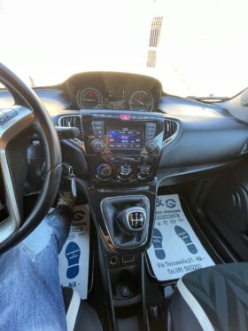 
									LANCIA YPSILON CC 1.2 FIRE GPL full								